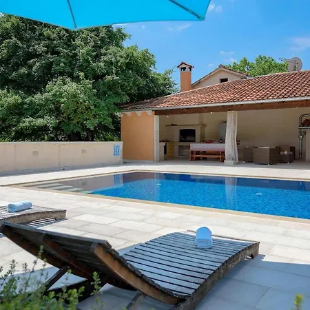 Kovac Holiday home *