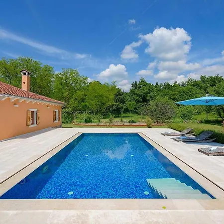 Holiday home Kovac Sveti Petar u Sumi