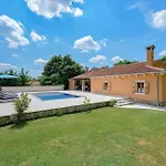 Kovac Holiday home Sveti Petar u Sumi